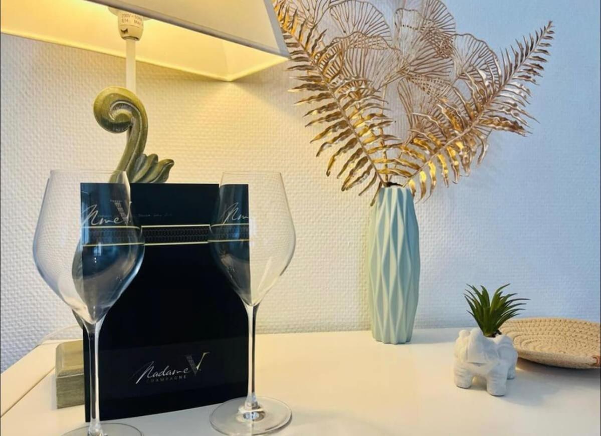 Coquebert Studio Confortable Proche Centre Ville Appartement Reims
